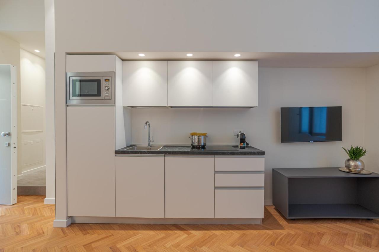 Suite Del Vescovo - By Myhomeincomo Eksteriør billede